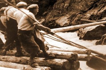 AUTORE: 360° Multivisioni AUTORE: 360° Multivisioni /