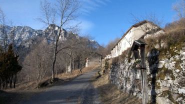 AUTORE: Emanuele Meneghello e Michele Baradel AUTORE: Emanuele Meneghello e Michele Baradel