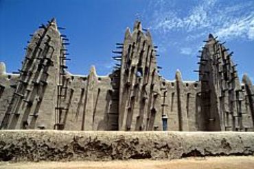 AUTORE: Luciano Vettorato AUTORE: Luciano Vettorato